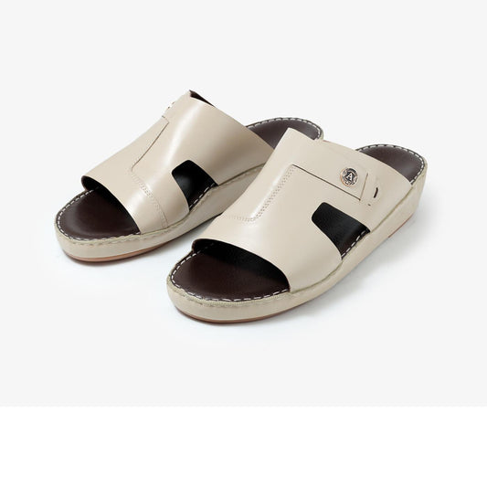 جلد إيطالي بلون القهوة مع جوارب بنية طبيعية، جلد إيطالي أصلي بالكامل