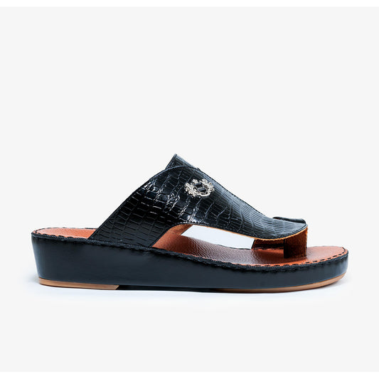 كوبرا سوداء + جوارب بلون أسمر فاتح