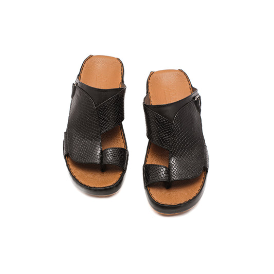 ٩٠١٨ - نعال رجالي أسود من جلد الكوبرا