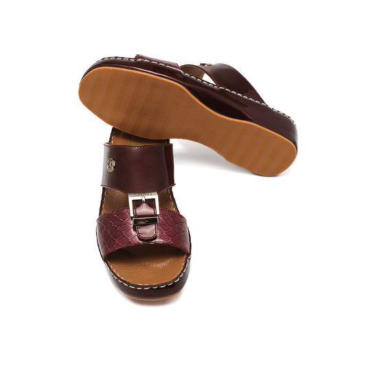 ٩٠٠٥ - نعال رجالي عنابي من جلد السمك اللامع