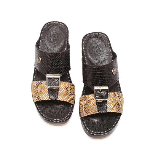 ٩٠٠٤ - نعال رجالي أسود من جلد الكوبرا الصغيرة