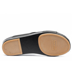 13- Classic 712 - White Crown and Black Ostrich Print