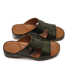 9017 - Men's green slippers with a light sheen in crocodile leather